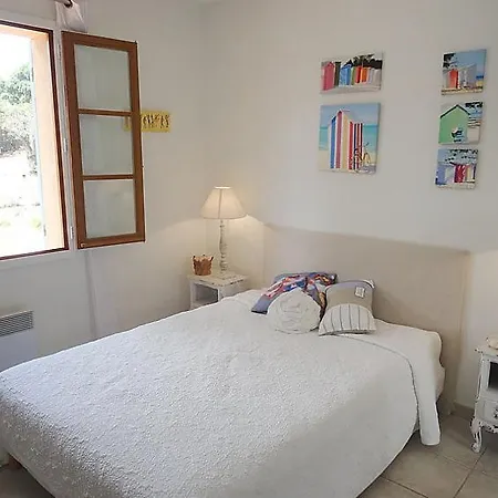 Sleeps 8 Pool Wifi Semesterbostad *