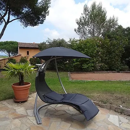 Sleeps 8 Pool Wifi * Gassin
